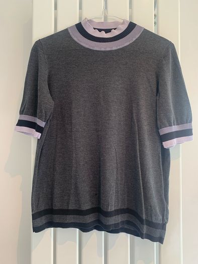 COS grey fine jumper with lilac collar (size S)
