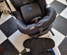 Joie 360 isofix car seat