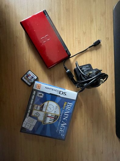 Nintendo DS lite