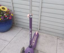 Child's scooter