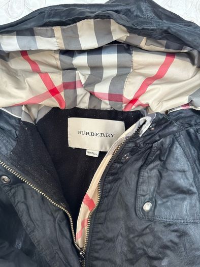 Burberry girls