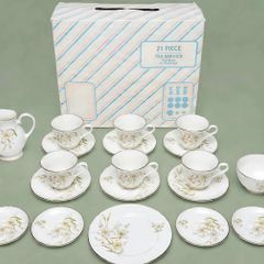 Vintage 21-Piece Marlborough Tea Set in Original Box!