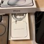 iPhone 15 (Black) 128gb UNLOCKED Image 3