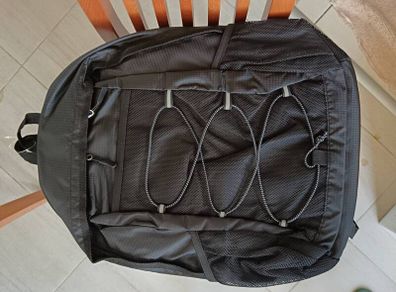 travel. school . pick. computer....bag New bags 5 euro each  .