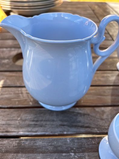 Fine bone china