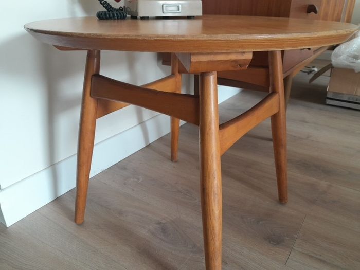Mid Century Danish Hyllinge Mobler Beech Occasional round table