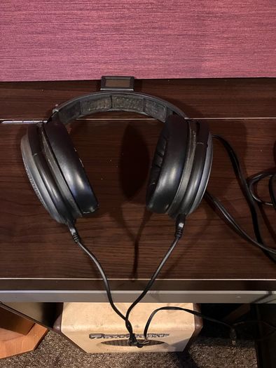 Sennheiser HD 580 Precision headphones