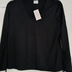 Ladies black v-neck top, long sleeves with tie design, size 14, new with tag