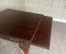 Vintage Queen Anne Style Dining Room Table - Extendable