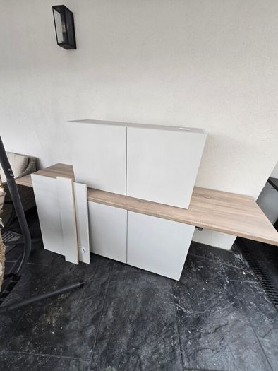 Kitchen units & Kitchen counter