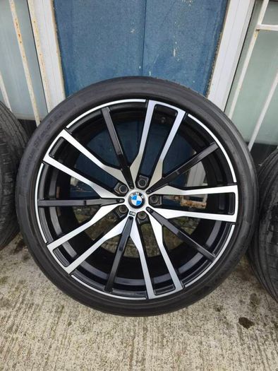 22" Bmw X5/x6 G05/g06 Alloys 742m