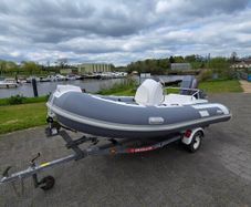 Brand New Rib / Tender With Yamaha 40hp