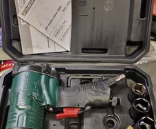 Air impact wrench
