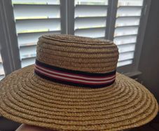 woman's straw hat