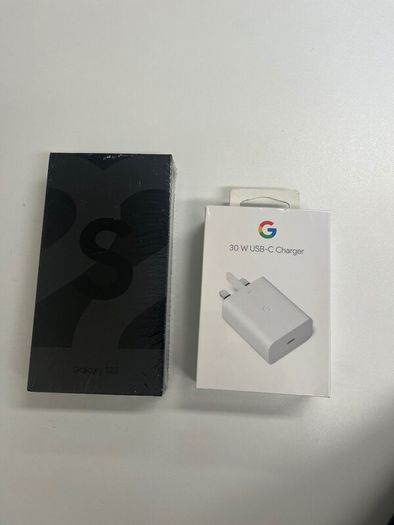 Samsung Galaxy S22 128GB Black  Brand New Sealed