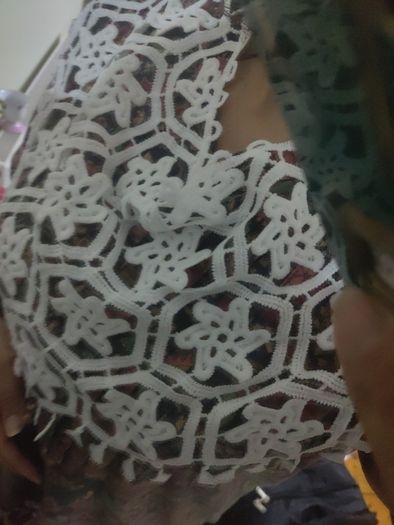 neck lace