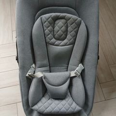 Newborn seat for Mash Highchair