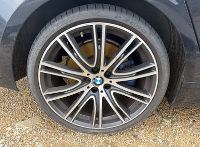 BMW 530e alloy wheels with tyres 20"