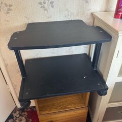 small tv / stereo stand