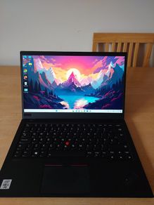 Lenovo ThinkPad X1 Carbon Gen 8 | 10th Gen | Core i5 10310U | 256GB NVMe | 14" | Windows 11