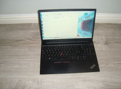 Lenovo Thinkpad E15 Gen 3 ; Amd Ryzen 5 5500u; 8gb DDR4; 256gb SSD ;15.6"