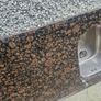 granite worktop. Image 2