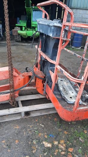 JLG Basket