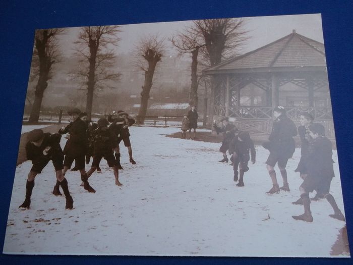 Prints - Showing Scenes From A By-gone Ireland