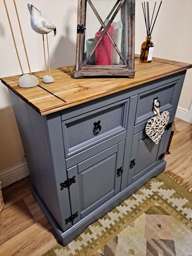 Sideboard
