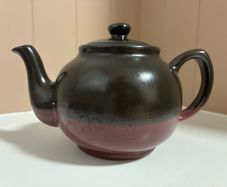 Vintage 2 tone Price Kensington teapot