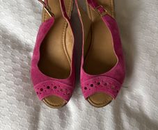 Clarks Wedge Sandals Size 5