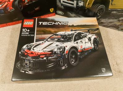 LEGO Technic Porsche 911 RSR 1,580 pieces
