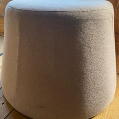 Stool/pouffe