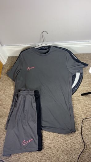 Nike Academy 2 Piece Set