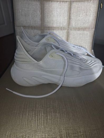 Adidas runners UK 9,5