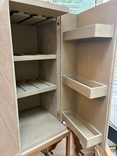 Eicholtz Highland bar cabinet
