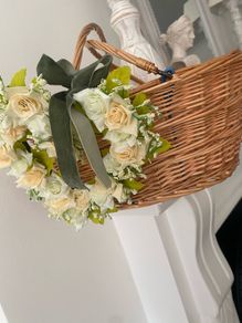 ShabbyChic Vintage Basket and Wreath