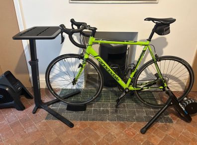 Complete Wahoo Smart Indoor Cycling Setup and Cannondale Road Bike