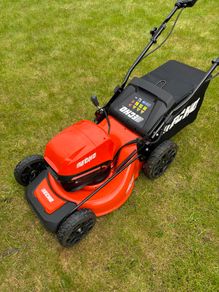 Echo Electric Lawnmower, Grass Trimmer + Batteries