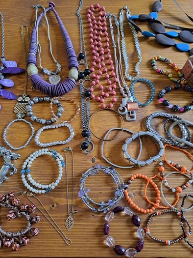 Large Costume Jewellery Bundle 65+ Pieces
