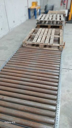 Heavy Duty Used Gravity 16 Roller Conveyor-24cm H