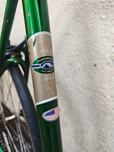 Vintage road bike - Trek 1220 56cm