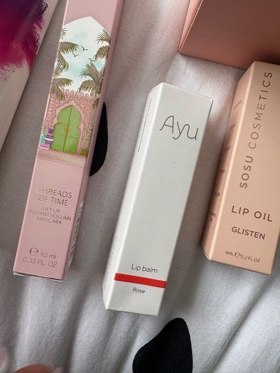 Random selection beauty & skincare items