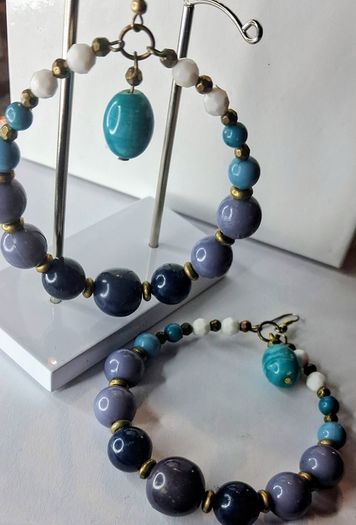 Bohemia Ombre Blue Hues Beaded Hoop Pendulum Earrings