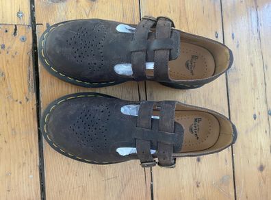 Dr Martens 8065 Mary Jane in Brown