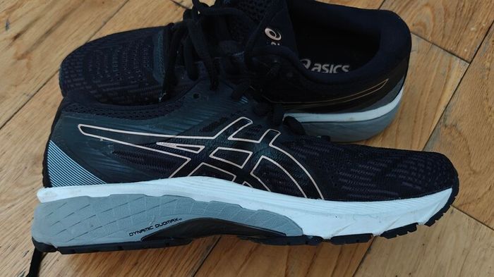 Asics GT-2000 8 Running shoes - UK Size 3