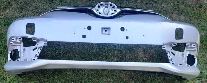 Toyota Auris Front Bumper