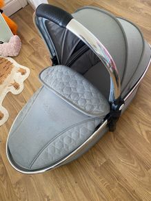 Egg 2 bassinet