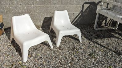 garden chairs