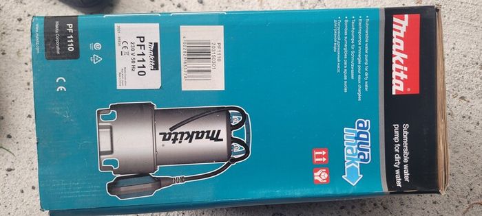 New submersible Pump PF1110 Makita